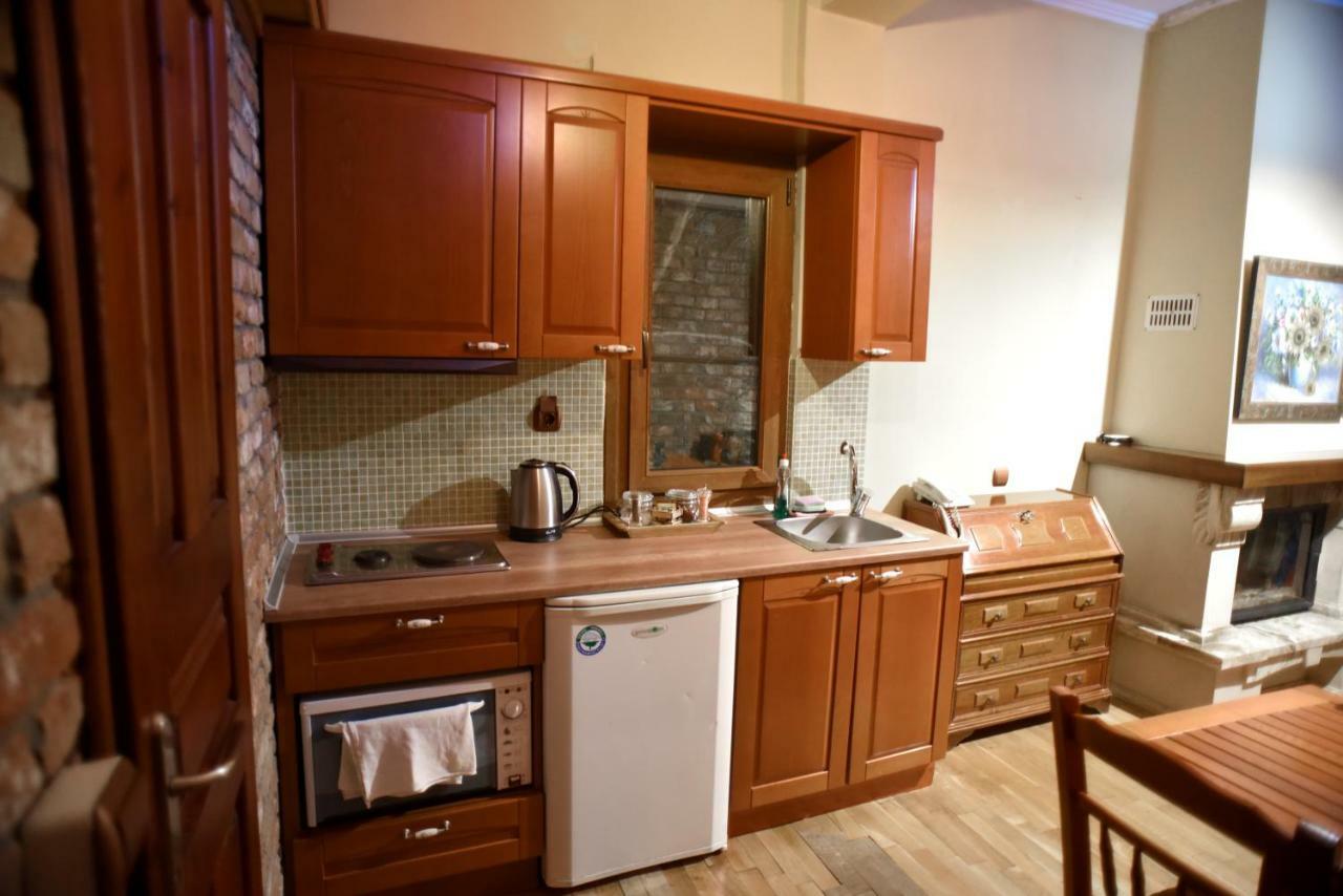 Santa Marina Guesthouse Loutraki  Bagian luar foto